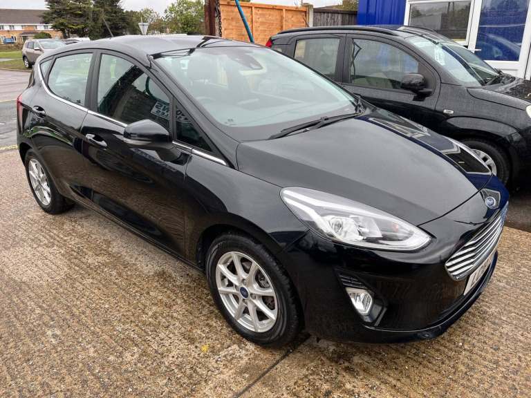2018 Ford Fiesta 1.1 Ti-VCT Zetec Euro 6 (s/s) 5dr HATCHBACK Petrol Manual