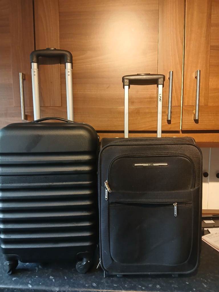 Chavis and line hand luggage travel cases x2