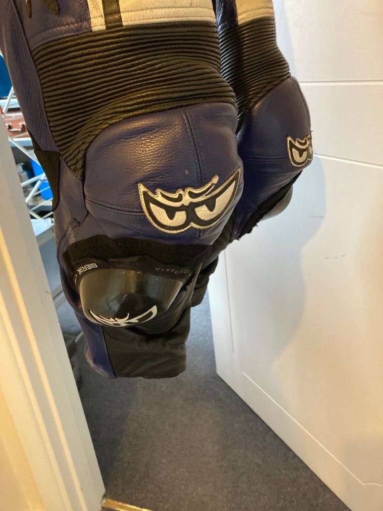 Berik 1pc Bike Leathers