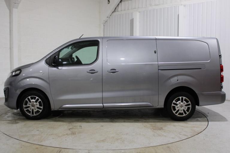 2022 Vauxhall Vivaro 3100 2.0d 145PS Sportive H1 Van PANEL VAN DIESEL Manual