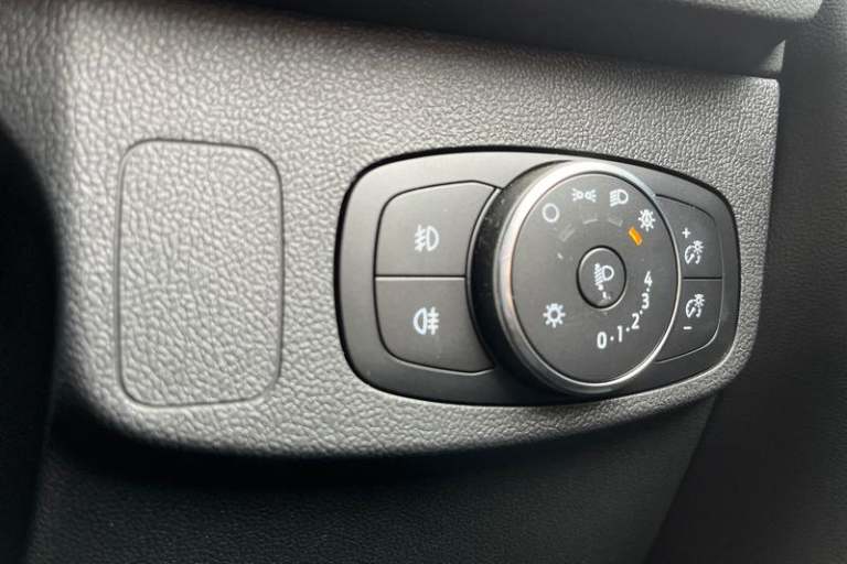 2022 Ford Focus 1.0 EcoBoost ST-Line Vignale 5dr ** Sync 4 - Heated Seats / Steering Wheel  Hatch...