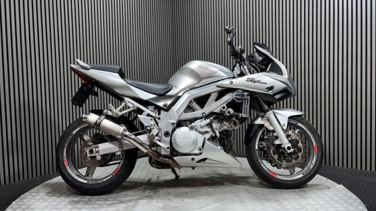 Suzuki SV1000 34k 2004 GOOD RUNNING 1000CC V TWIN PROJECT BIKE