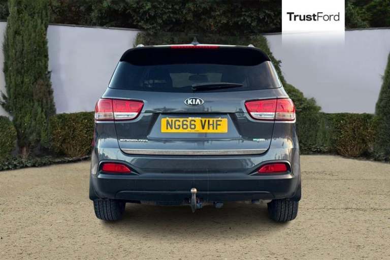 2016 Kia Sorento 2.2 CRDi KX-1 5dr ** Tow Bar ** Manual Station Wagon Diesel Manual