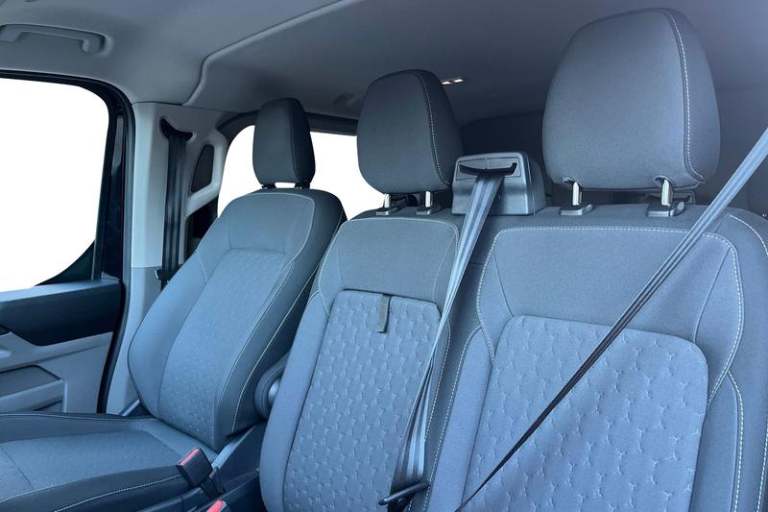 2025 Ford Transit Custom 320 Limited AUTO L2 LWB Double Cab In Van FWD 2.5 PHEV 232ps Low Roof Au...