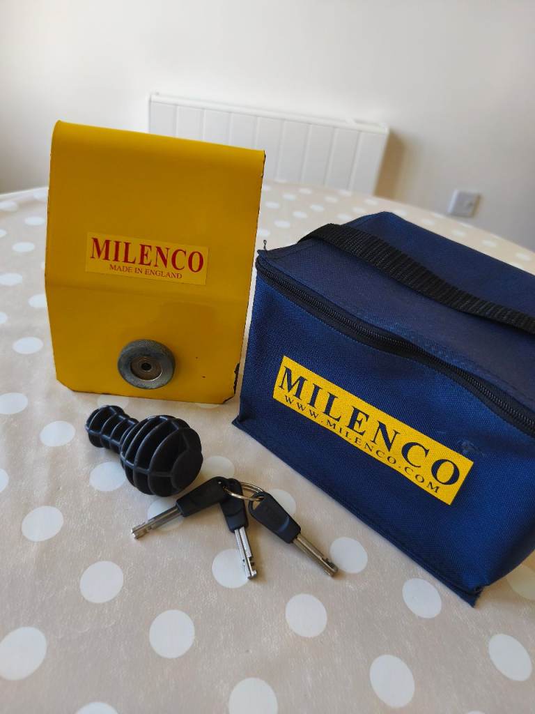 Milenco Caravan Hitchlock (super heavy duty). Includes a clean carry case, dummy ball & 3 keys
