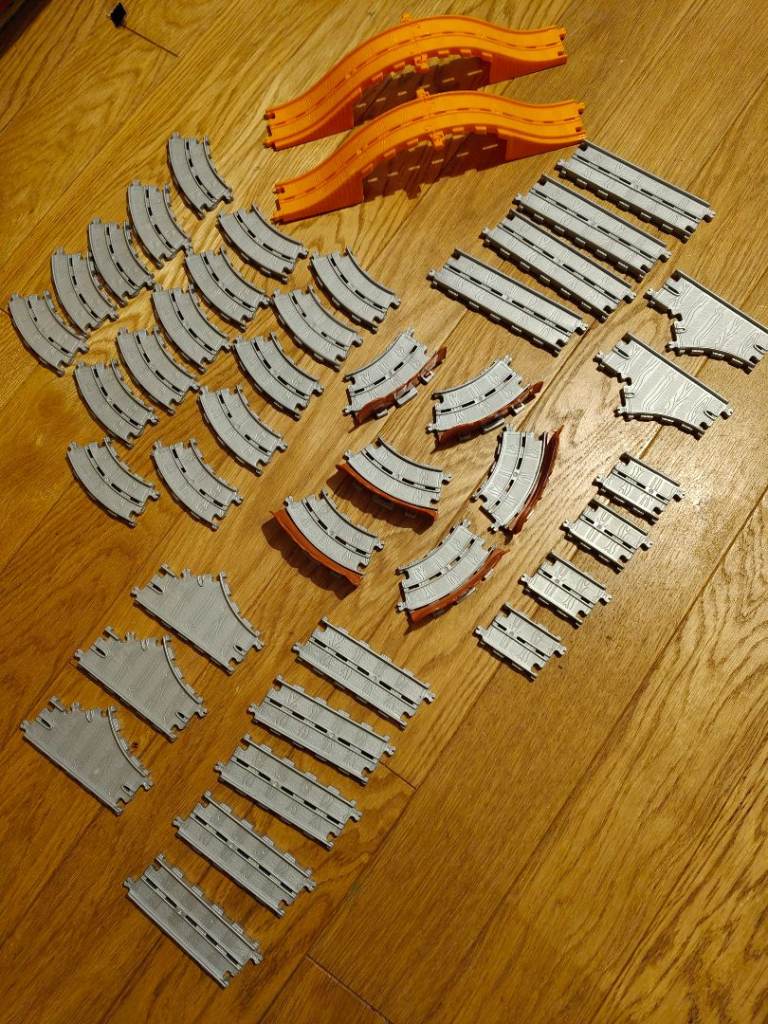 image for 42 Pieces Bundle Thomas the Tank Engine & Friends Take n Play Track Fisher-Price