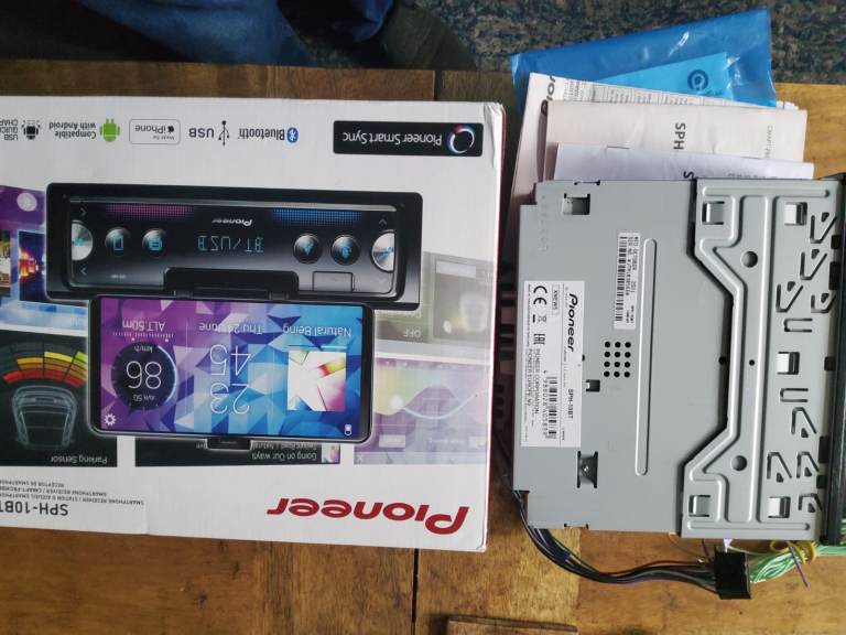 Pioneer sbh-10bt bluetooth radio