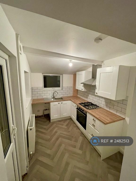 2 bedroom house in Wigan Road, Ashton-In-Makerfield, Wigan, WN4 (2 bed) (#2482513)