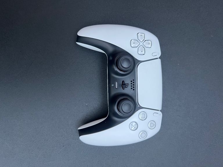 Sony PS5 DualSense Controller – White, As Good As New