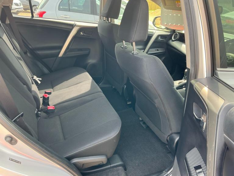 2015 Toyota RAV4 2.2 D-CAT Icon 5dr AUTO ESTATE Diesel Automatic