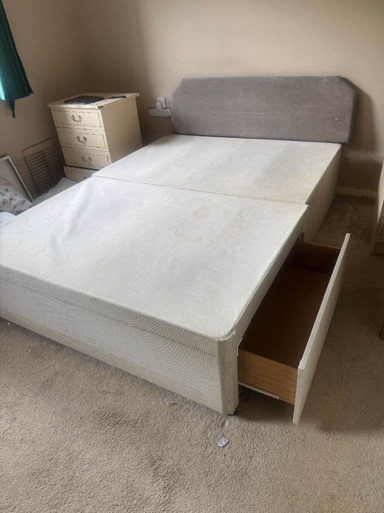 Double Bed