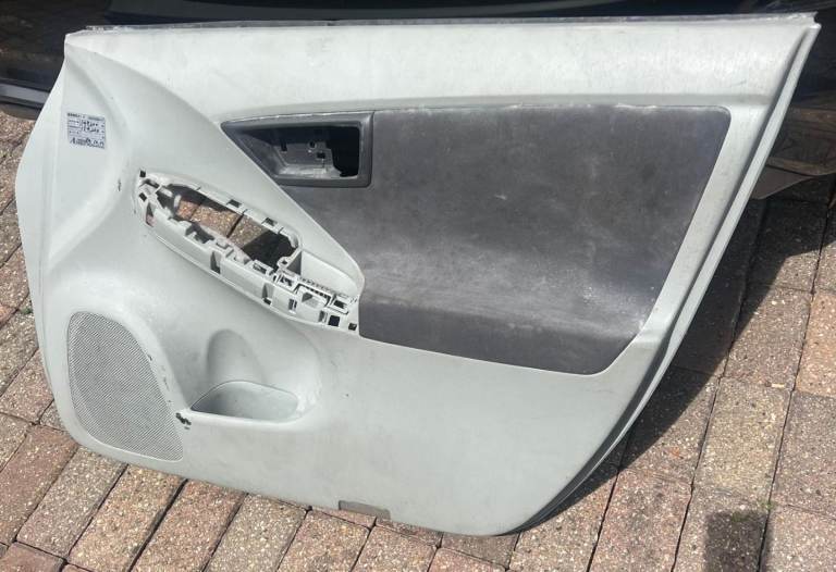 Toyota prius hybrid Door Card, Trim Panel 