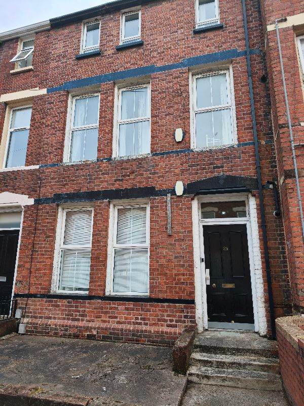 Student House to let
