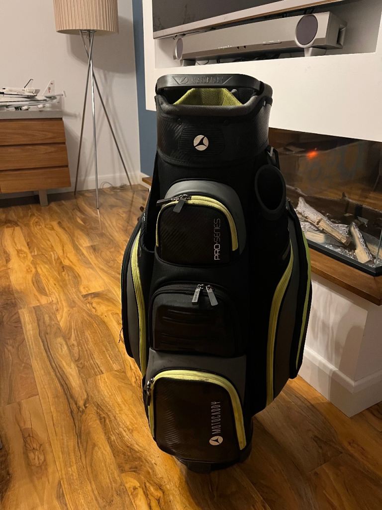 Motocaddy golf bag 