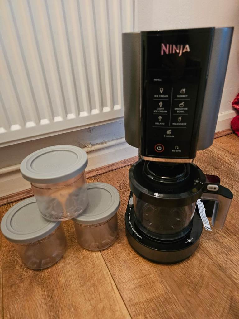 Ninja Creami Ice Cream Maker NC300UK - As Good As New, Black