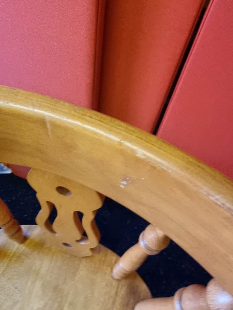 Pair of Julian Bowen Solid Oak  Fiddleback Dining Chairs 2 Farmhouse Chairs  Read Description 