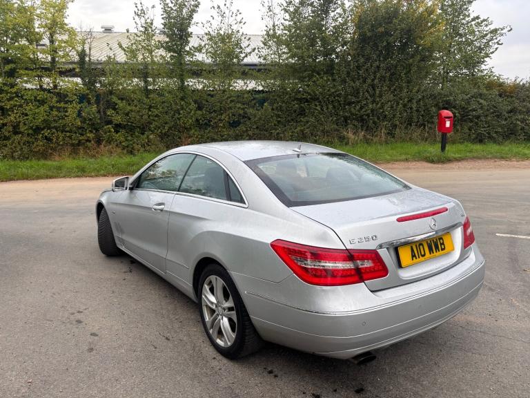 2010 Mercedes-Benz E Class E250 CGI BlueEFFICIENCY SE 2dr Tip Auto COUPE Petrol Automatic