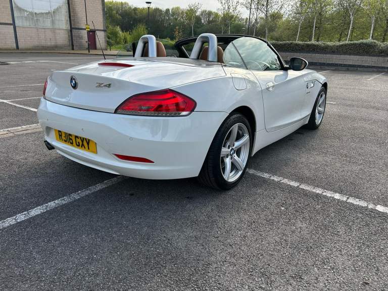 BMW, Z4, Convertible, 2016, Semi-Auto, 1997 (cc), 2 doors