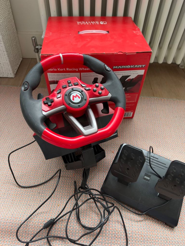 Nintendo Switch Mario Kart Racing Wheel Pro Deluxe