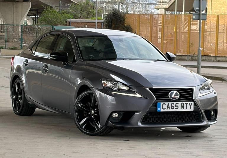 2016 Lexus IS 2.5 300h Sport Saloon 4dr Petrol Hybrid E-CVT Euro 6 (s/s) (223 ps) SALOON Petrol/E...