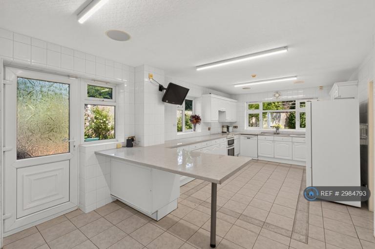 5 bedroom house in Richmond Hill Road, Birmingham, B15 (5 bed) (#2984793)