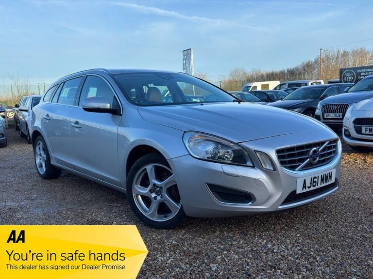 2012 Volvo V60 2.4 D5 SE Lux Estate 5dr Diesel Geartronic Euro 5 (215 ps) Estate Diesel Automatic