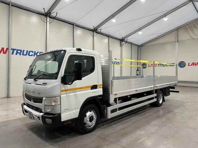 Mitsubishi Fuso Canter 7C18 Day Cab Scaffolding