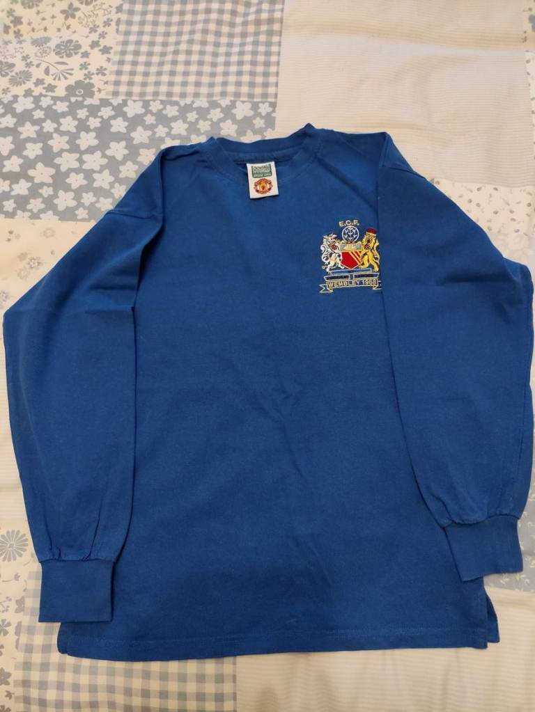 Manchester United European Cup Winners 1968 Replica Shirt Size Small