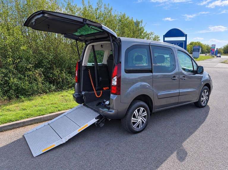 2019 Citroen Berlingo Multispace 1.6 BlueHDi 100 Feel 5dr MPV DIESEL Manual