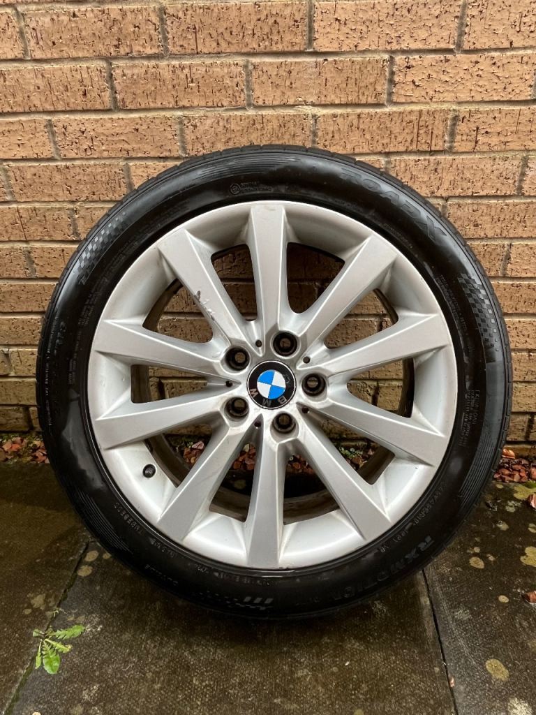 BMW 5 series 18 inch alloy wheel 