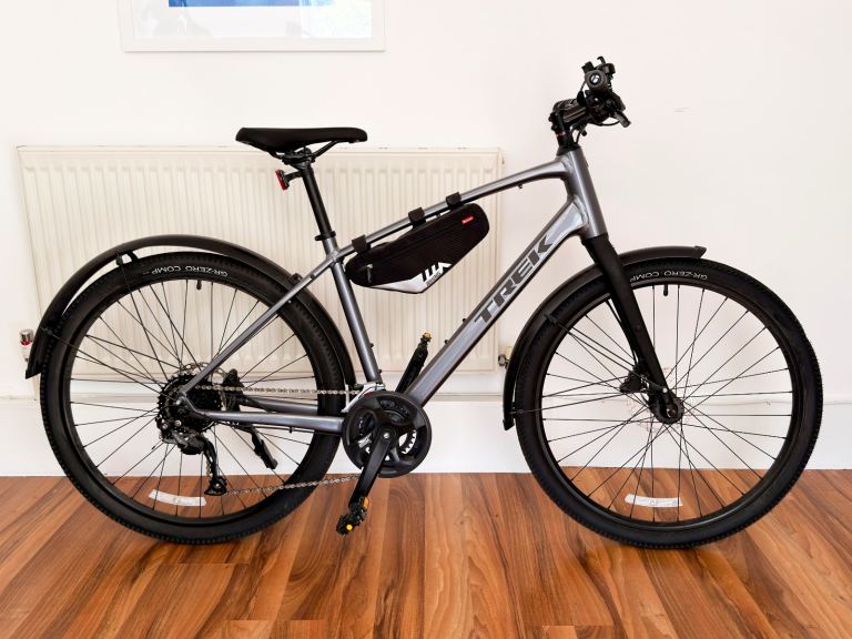 Trek Dual Sport 2 L GALACTIC GREY 47 Hybrid Bike -  As Good As New