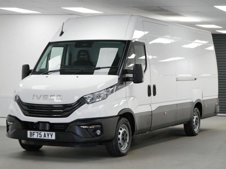75 IVECO DAILY 2.3D 35S14 140 BHP XLWB 4100 BUSINESS HIGH ROOF AUTOMATIC