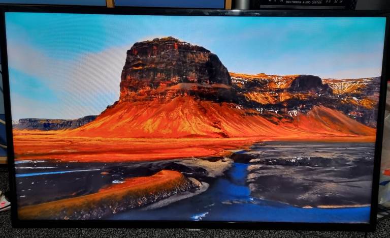 Tv led 46 inch samsung not smart 