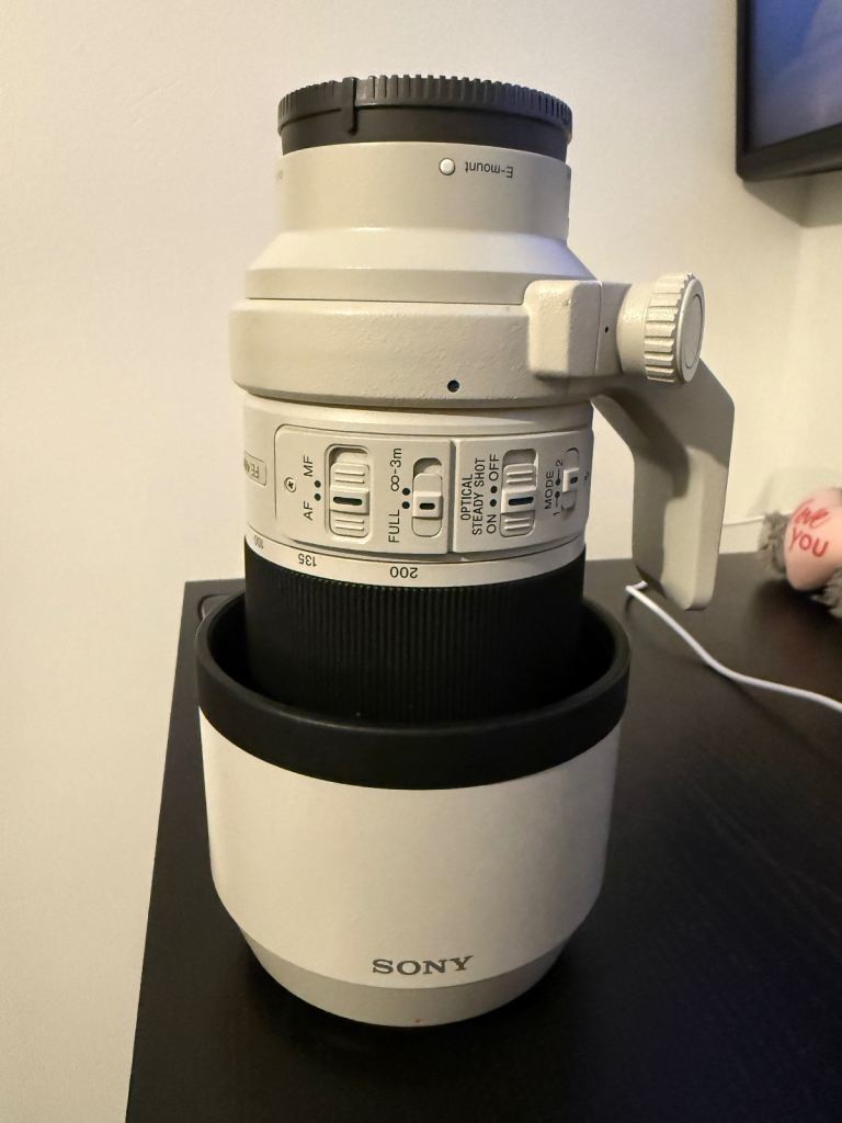Sony FE 70-200mm F4 G OSS Lens - As Good As New
