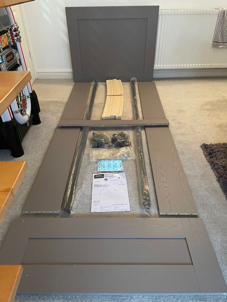 Taryn single bed frame new 