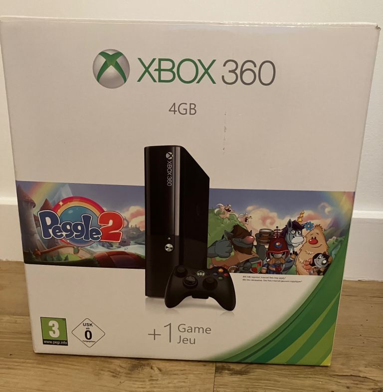 image for Xbox 360 (4GB) Includes Peggle 2 (Black)