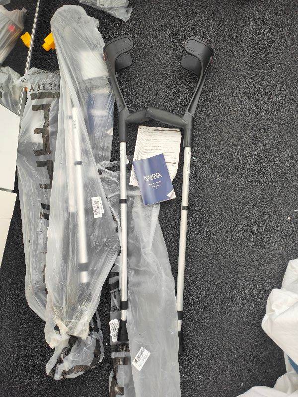 Kmina crutches new black set