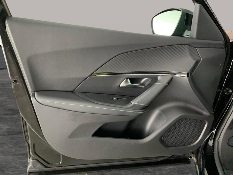 2022 Peugeot 2008 100kW GT 50kWh 5dr Auto HATCHBACK ELECTRIC Automatic