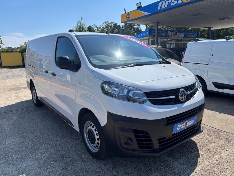 2023 Vauxhall Vivaro 2900 1.5d 100PS Prime L2 H1 Van  **SAMEDAY DRIVE-AWAY** PANEL VAN Diesel Manual