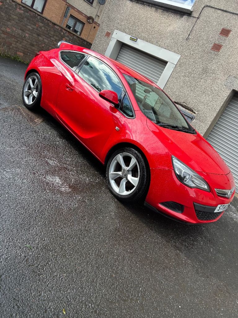 Vauxhall, ASTRA GTC, Hatchback, 2014, Manual, 1364 (cc), 3 doors