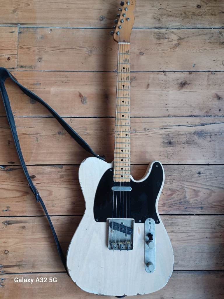 Eternal relic telecaster  ( fender custom shop, Gibson )