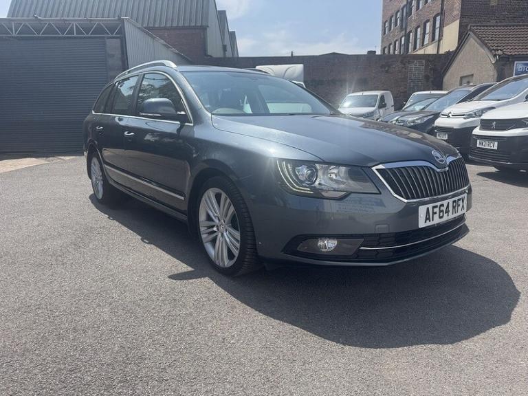 2014 Skoda Superb 2.0 TDI CR 170 Elegance 5dr DSG ESTATE DIESEL Automatic