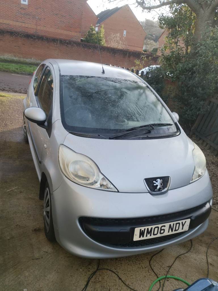 Peugeot, 107, Hatchback, 2006, Manual, 998 (cc), 3 doors