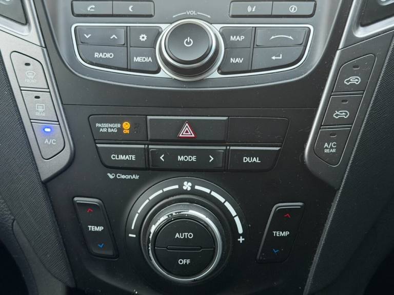 2013 Hyundai Santa Fe 2.2 CRDi Premium SE 5dr Auto [7 Seats] ESTATE DIESEL Manual
