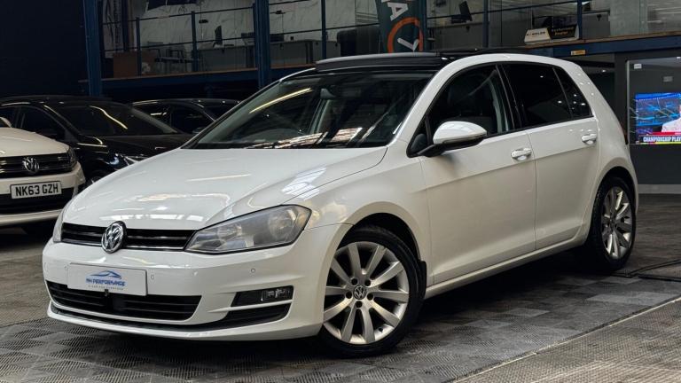 2014 Volkswagen Golf 2.0 TDI BlueMotion Tech SE DSG Euro 5 (s/s) 5dr HATCHBACK Diesel Automatic
