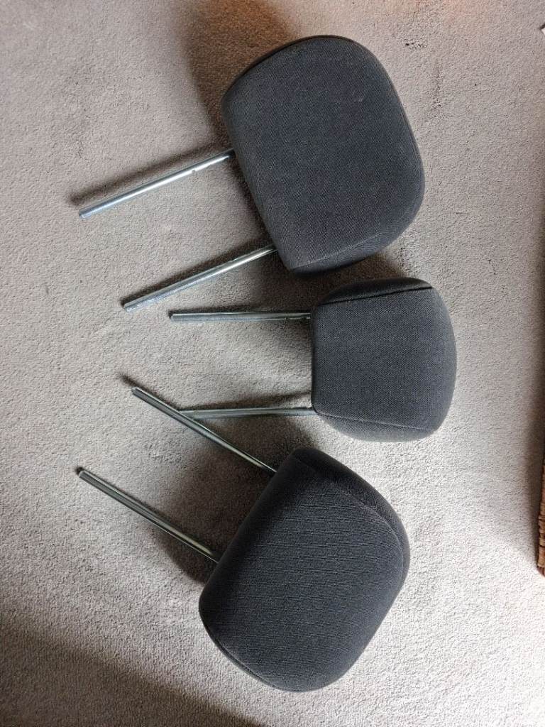 Car Headrests - set of 3