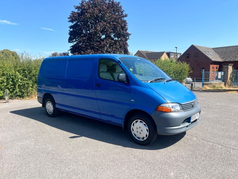 Toyota, HIACE 300 GS LWB 88 BHP, Panel Van, 2006, 2494 (cc)