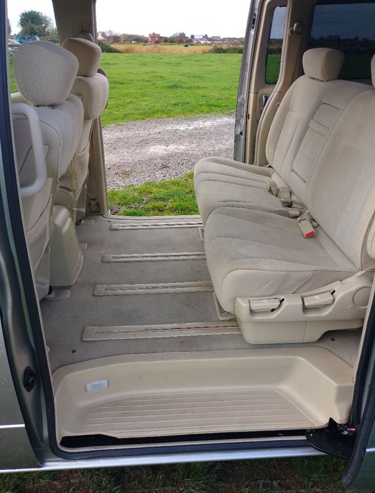 Nissan Elgrand camper, 2005, 2490 (cc)