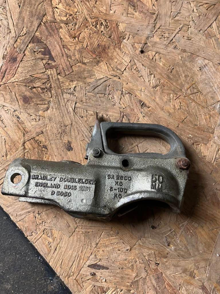 BRADLEY DOUBLELOCK 50MM HITCH