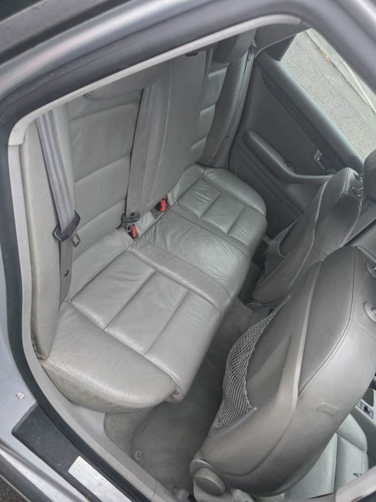 Audi A4 Estate - £2000 ovno